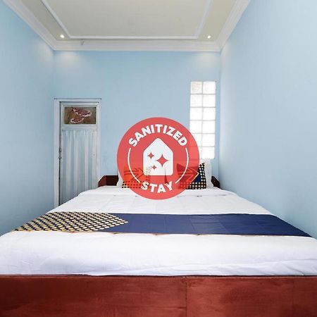 Spot On 2112 Homestay Lestari Dieng Syariah Diyeng Esterno foto