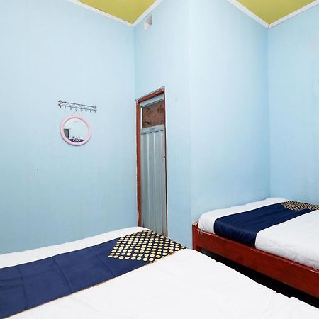 Spot On 2112 Homestay Lestari Dieng Syariah Diyeng Esterno foto