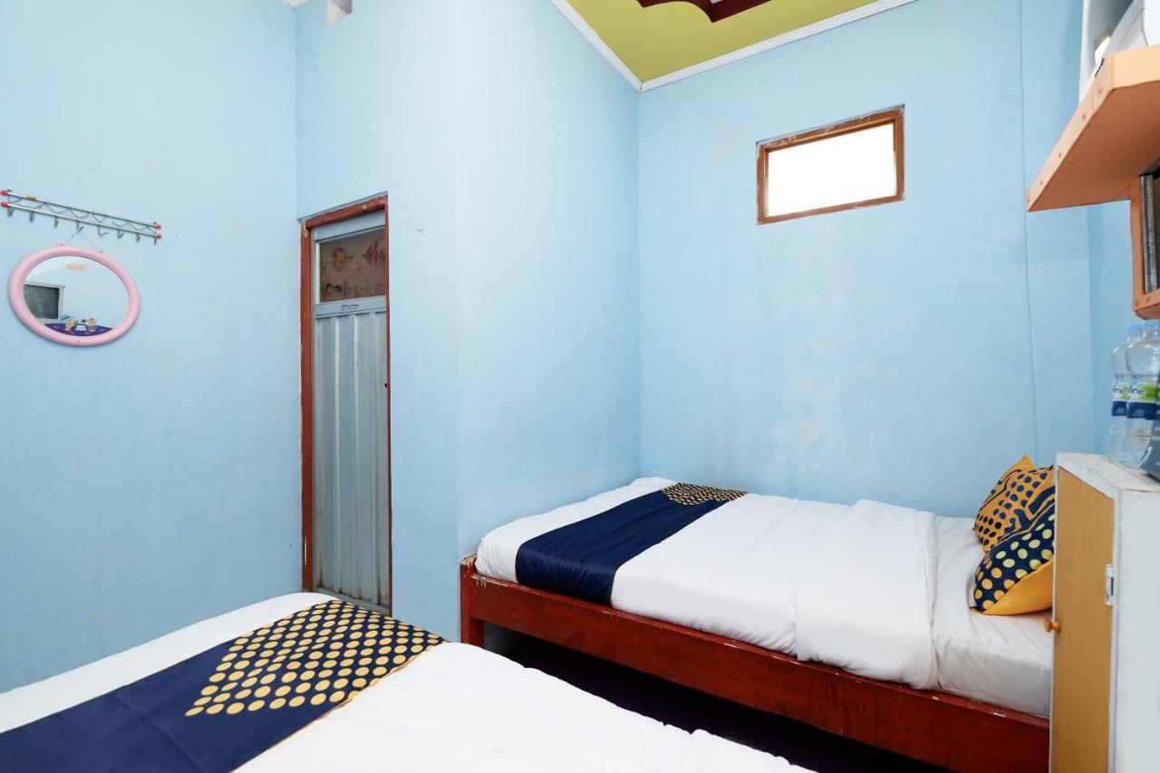 Spot On 2112 Homestay Lestari Dieng Syariah Diyeng Esterno foto