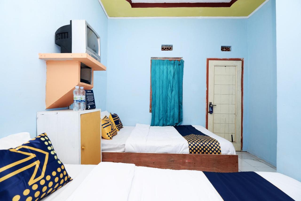 Spot On 2112 Homestay Lestari Dieng Syariah Diyeng Esterno foto