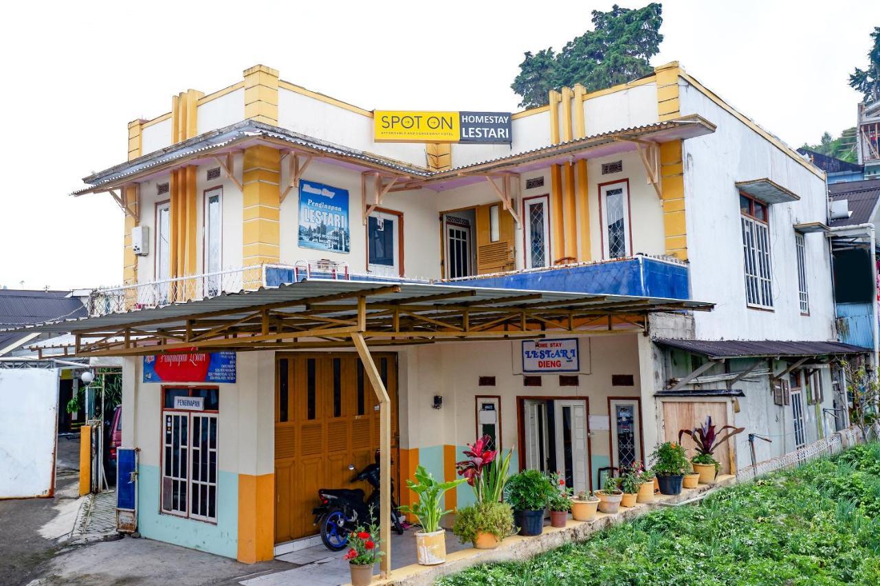 Spot On 2112 Homestay Lestari Dieng Syariah Diyeng Esterno foto