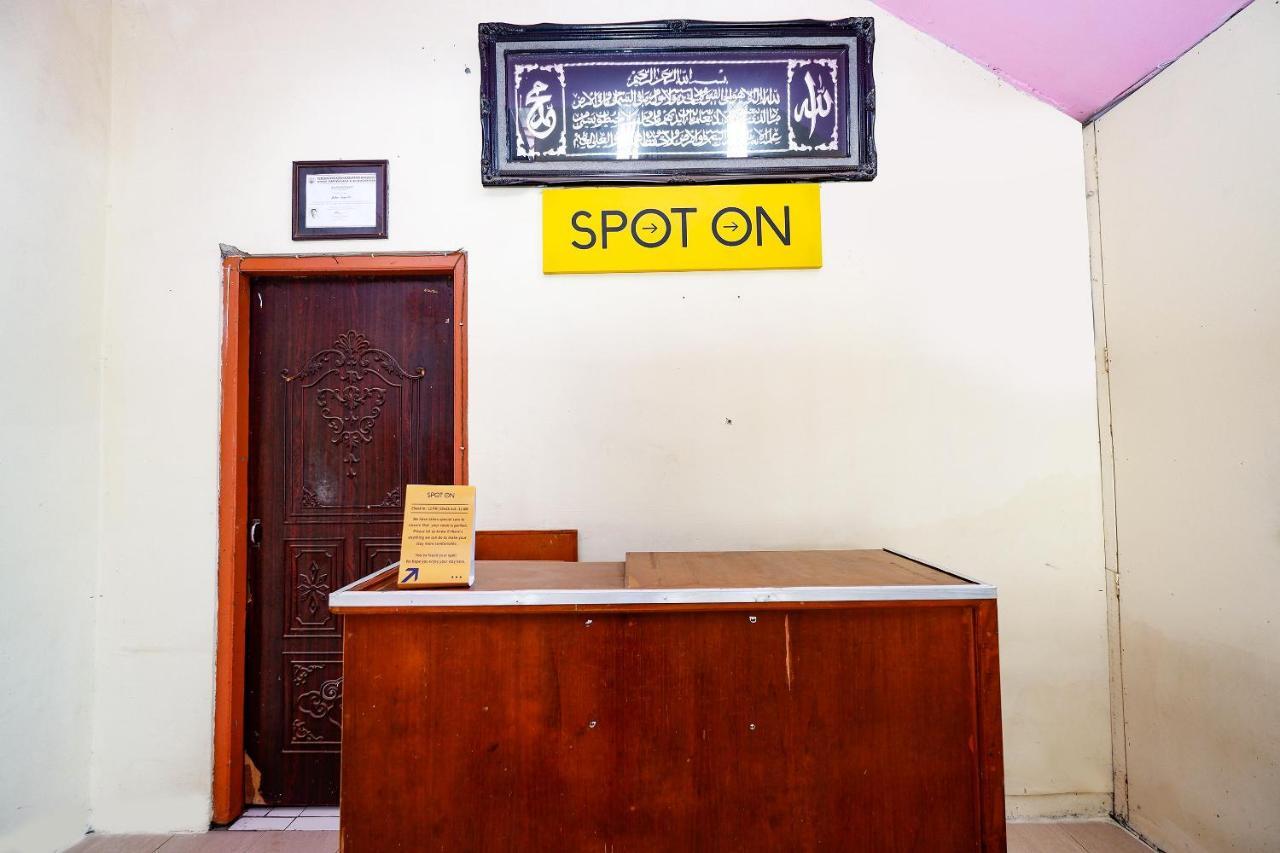 Spot On 2112 Homestay Lestari Dieng Syariah Diyeng Esterno foto
